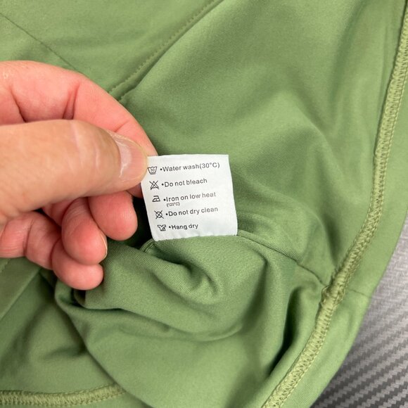 Reoria Women’s Green High-Neck Sleeveless Cropped Tank Top Stretch Yoga Sz Large - Picture 7 of 8